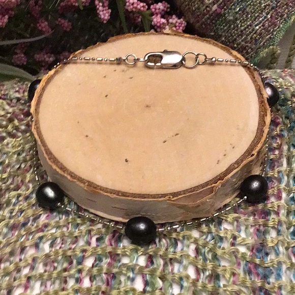 Purple Freshwater Pearls Bracelet - Picture 3 of 7